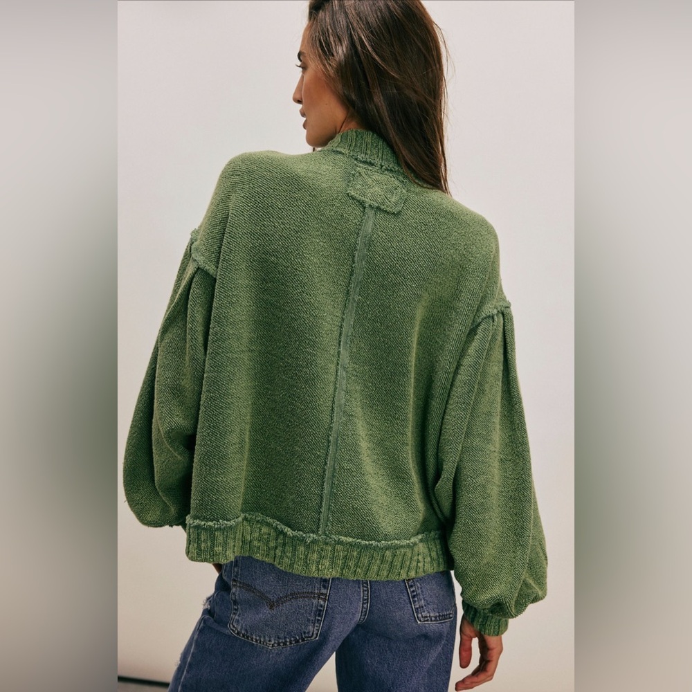 $168! FREE PEOPLE  We The Free Cute In This Cardi Frosty Spruce Medium NEw - Picture 4 of 4